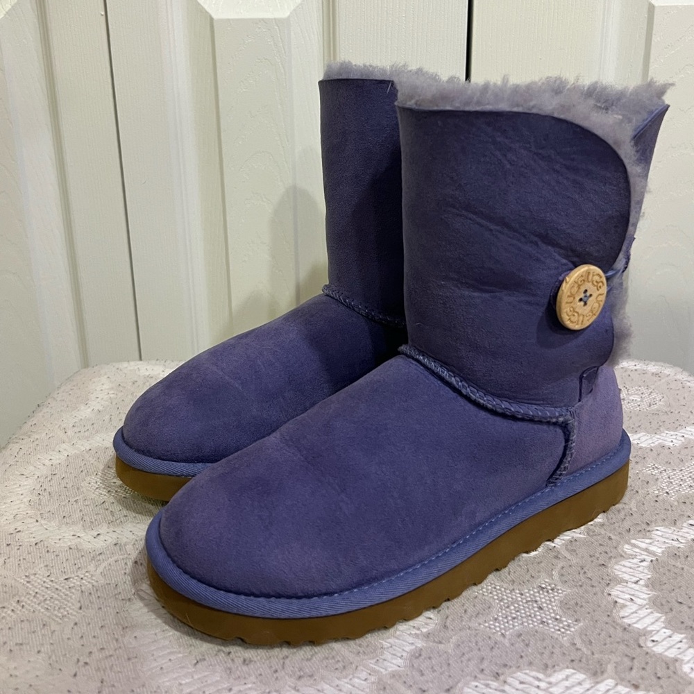 Ugg Boots Never Worn, Purple with One Button